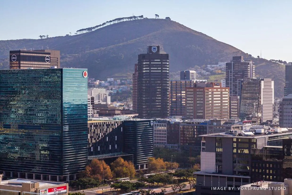 The Halyard Daire Cape Town 0*,  Güney Afrika