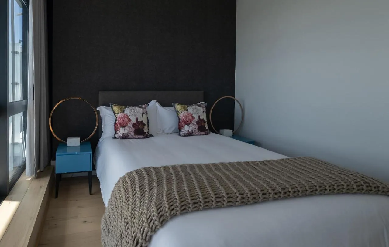 The Halyard Apartment Cape Town 0*,